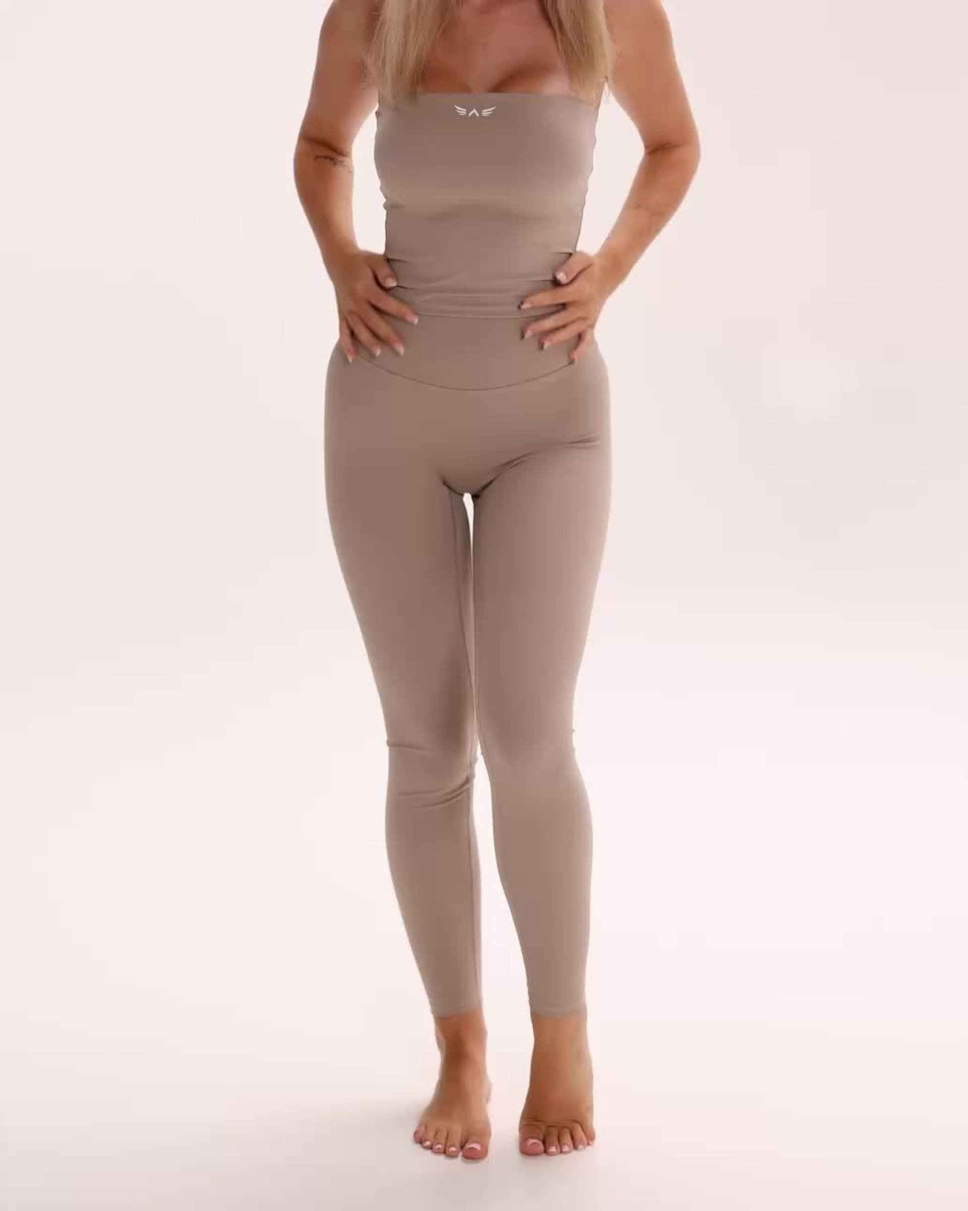 Elysia Legíny