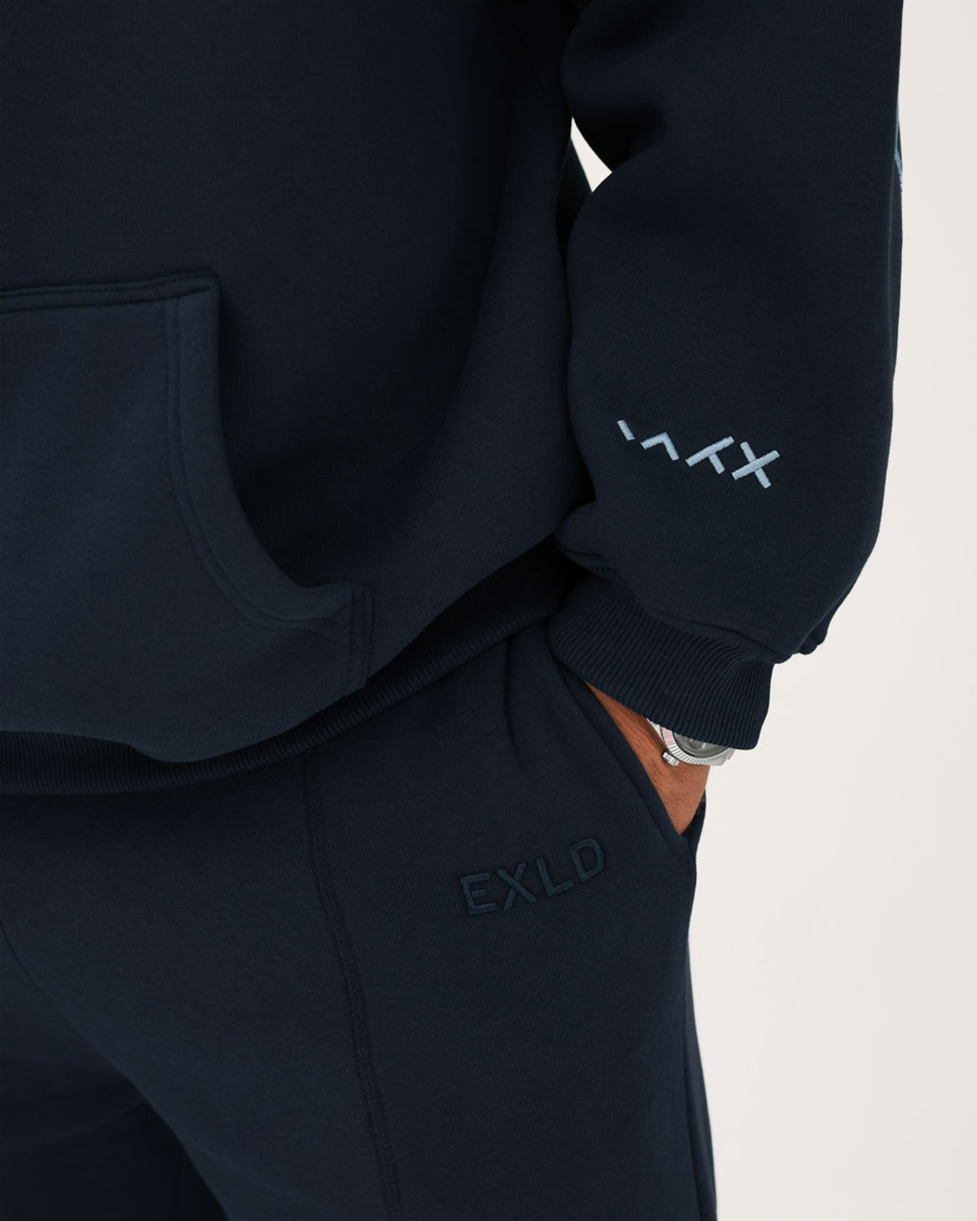 Comfy-Nest™ EMBROIDERED OVERSIZED Mikina