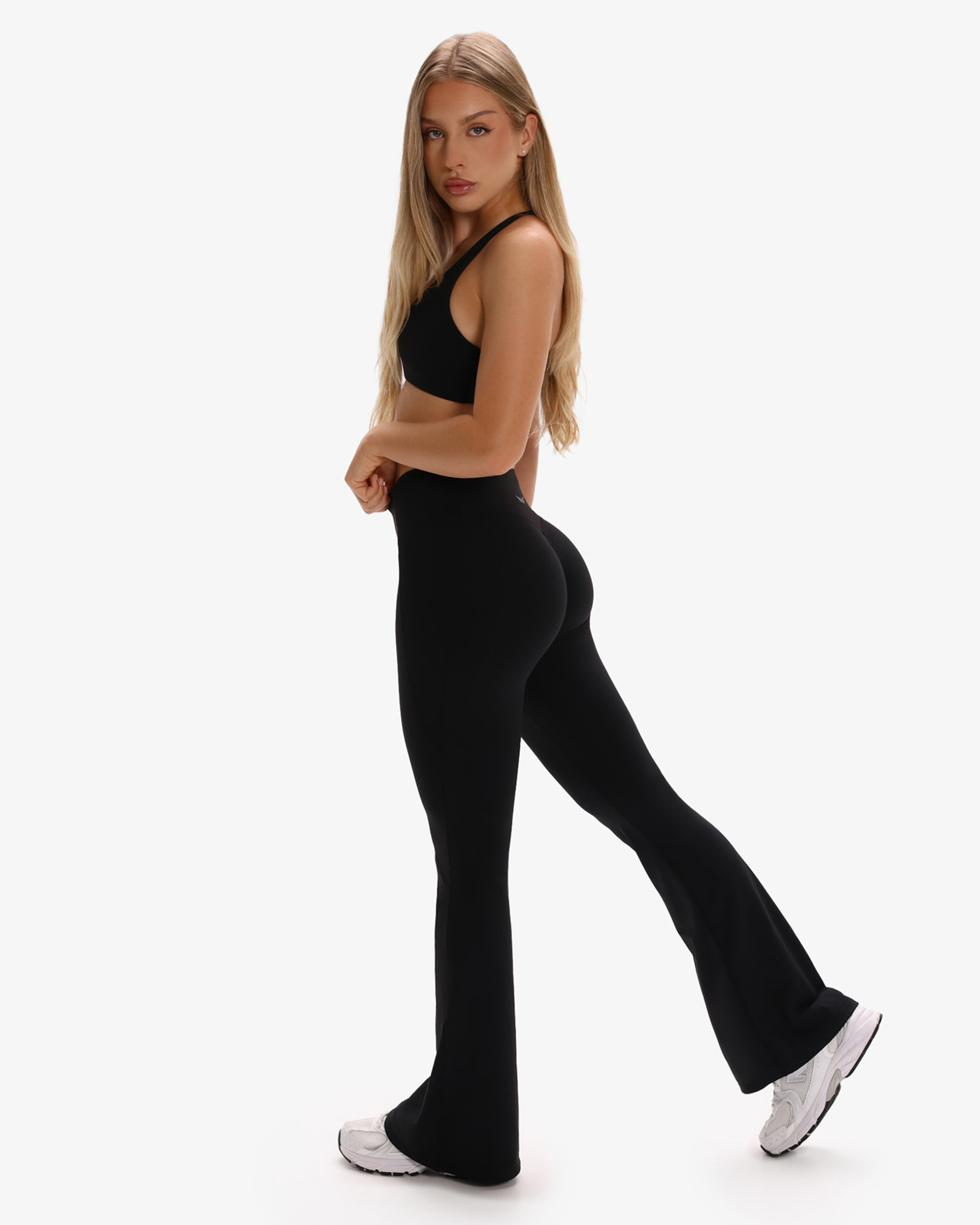 Elysia Flare Legíny