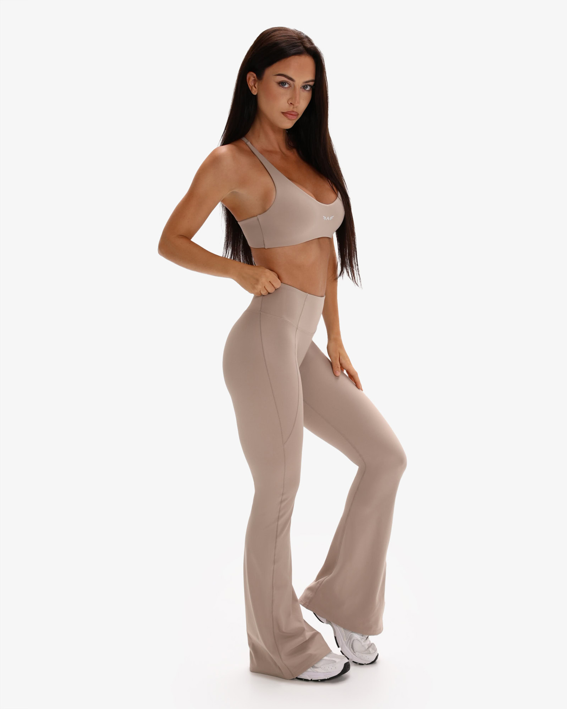 Elysia Flare Legíny