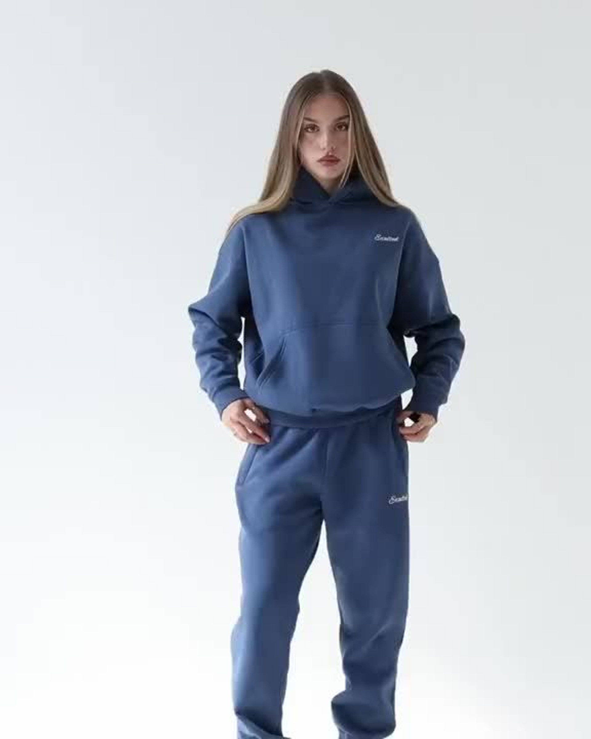 Comfy-Nest™ ESSENCE Mikina